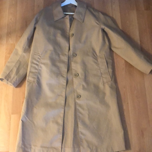 Uniqlo U Women’s Blocktech Rain Coat - Picture 4 of 11